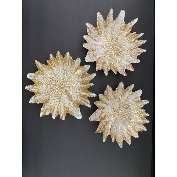 AKCAM Turkish GLASS 7.5" Poinsettia‎ Gold & White Plates Shimmer/Sparkle -set 3 - Picture 3 of 6